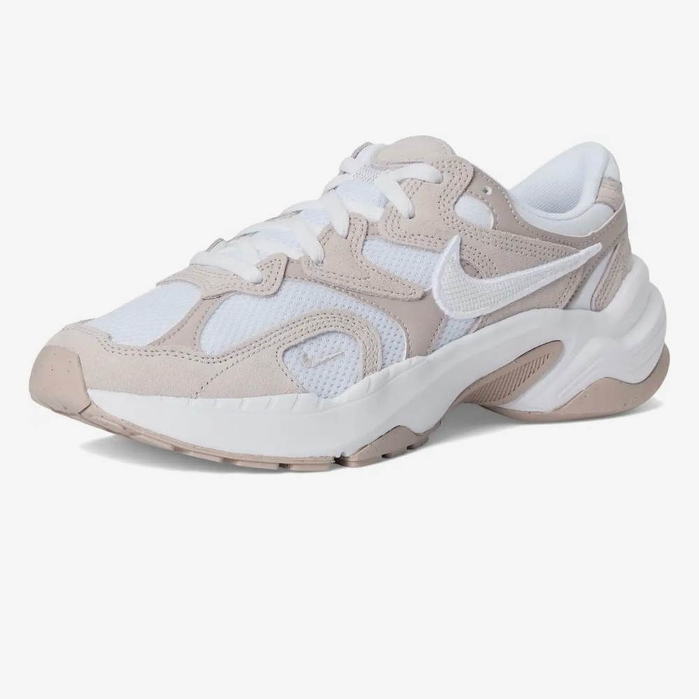 Nike Women’s AL8